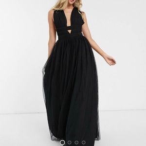 New w/o tags ASOS BLACK TULLE GOWN
